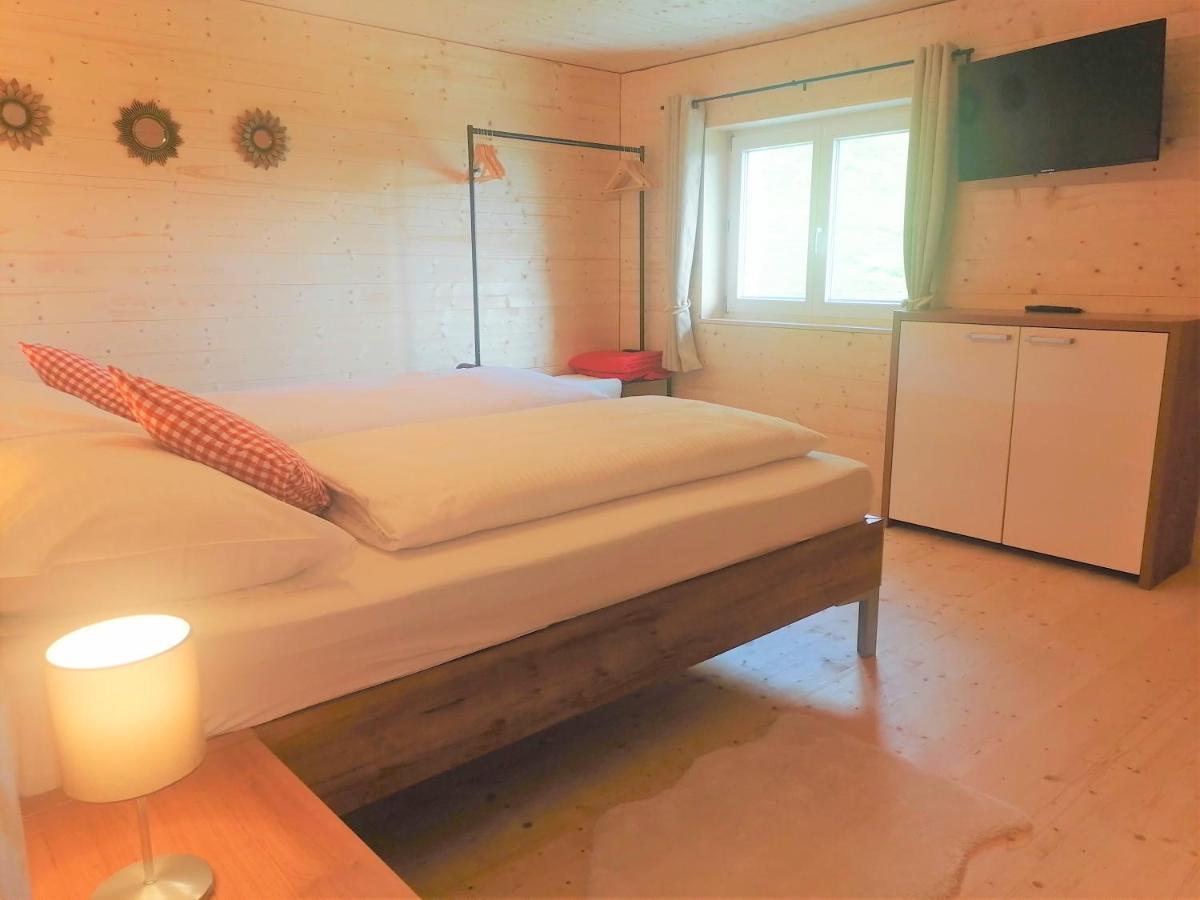 Ferienwohnung Brittenberg Alpaka Schwarzenberg im Bregenzerwald Bagian luar foto